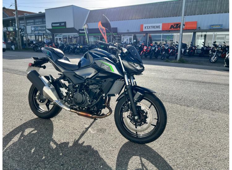 KAWASAKI Z500