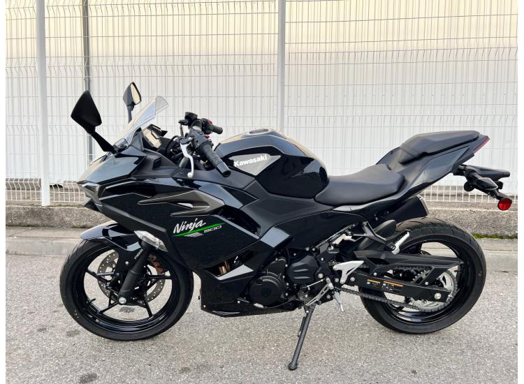 KAWASAKI NINJA 500