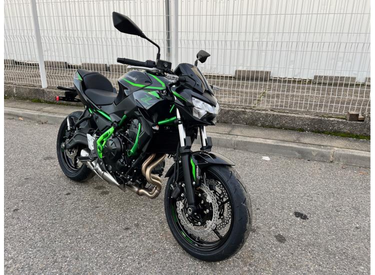 KAWASAKI Z650