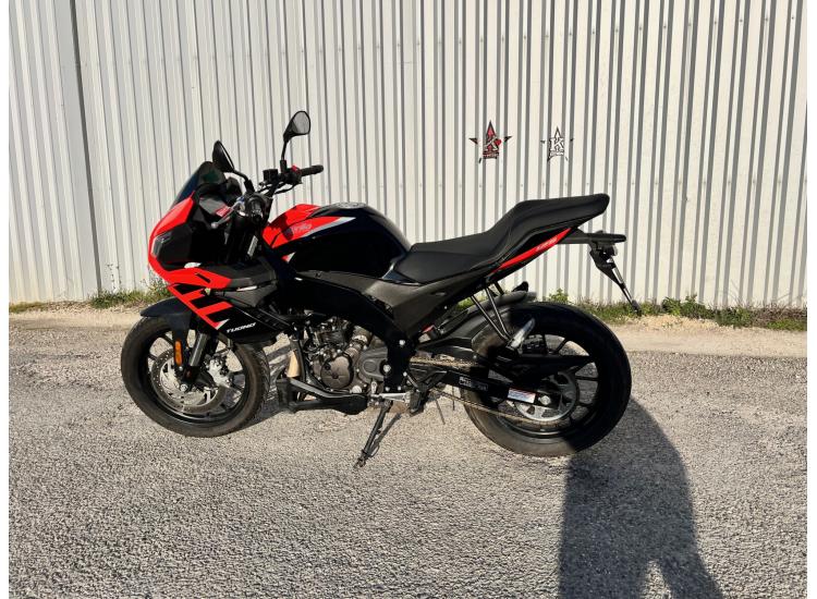 APRILIA TUONO 125 ABS