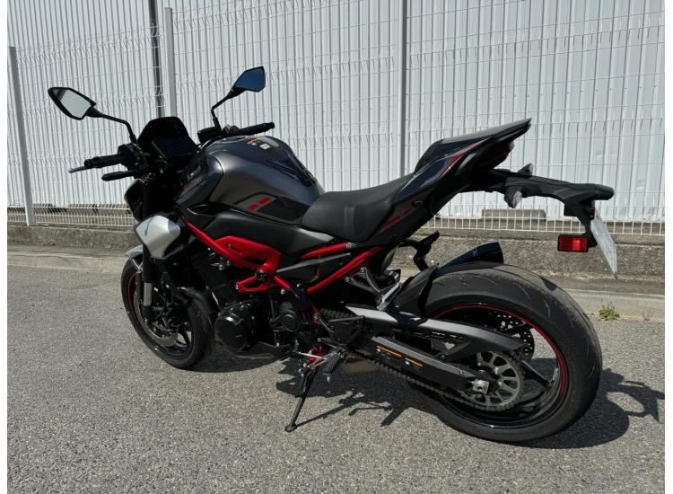 KAWASAKI Z900 performance 