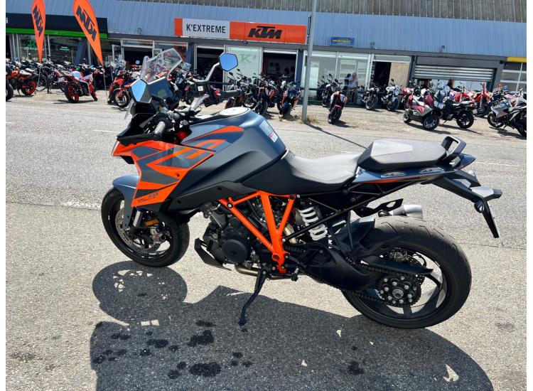 KTM 1290 SUPER DUKE GT