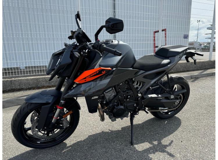 KTM 990 DUKE