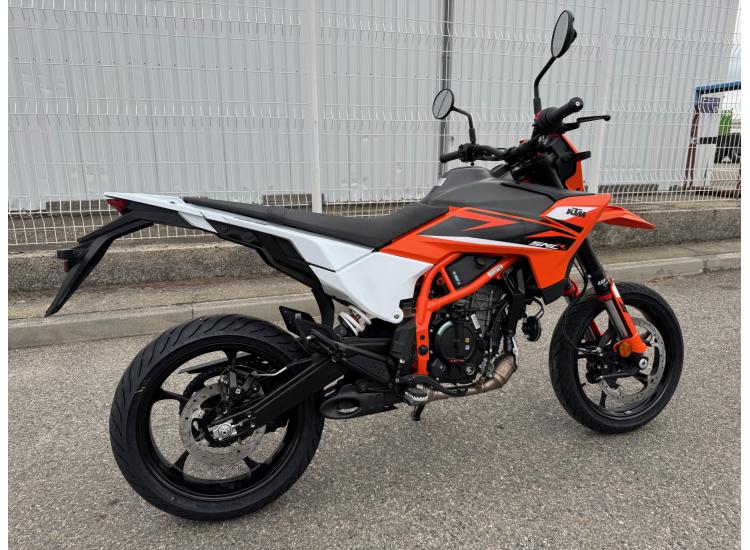 KTM 125 SMC R