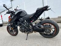 KTM 1290 SUPER DUKE R