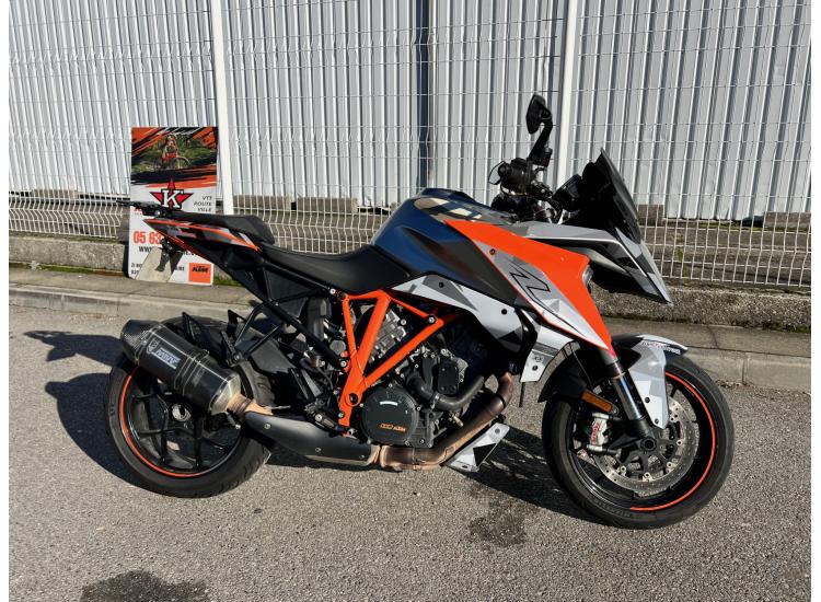 KTM 1290 SUPER DUKE GT