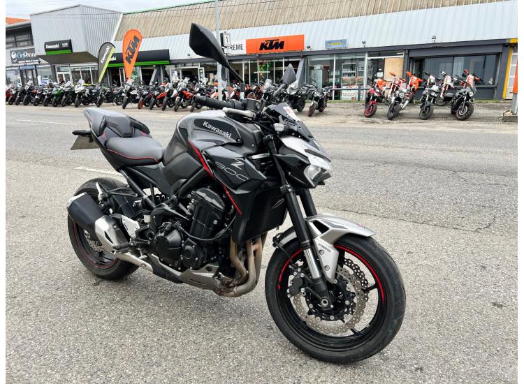 KAWASAKI Z 900