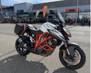 KTM 1290 SUPER DUKE R