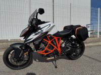 KTM 1290 SUPER DUKE R
