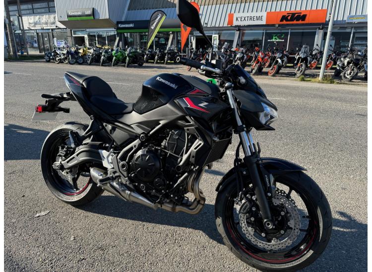 KAWASAKI Z 650