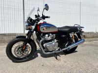 ROYAL ENFIELD INTERCEPTOR