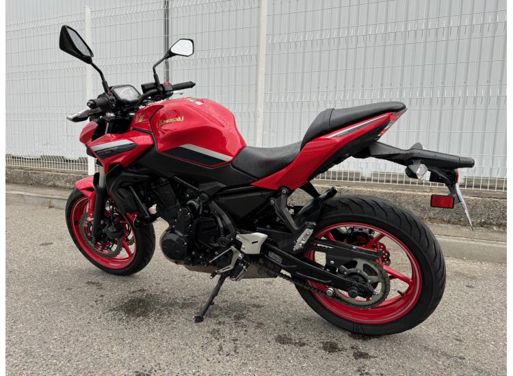 KAWASAKI Z 650