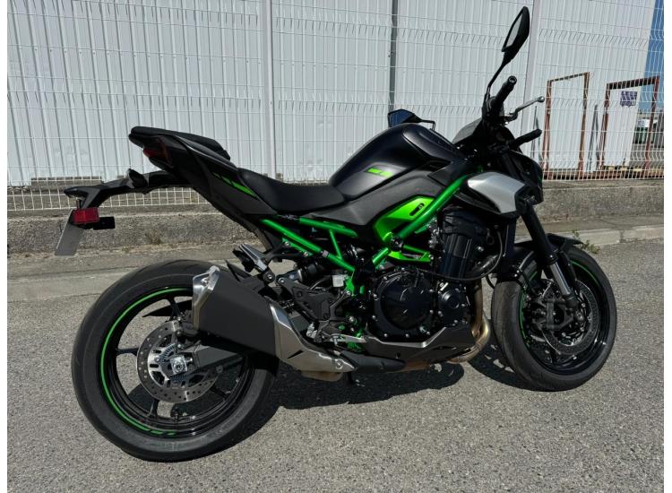 KAWASAKI Z 900