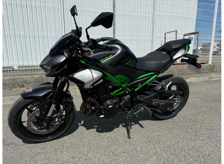 KAWASAKI Z 900