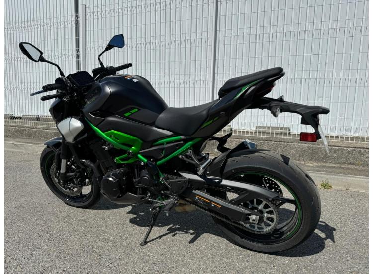 KAWASAKI Z 900