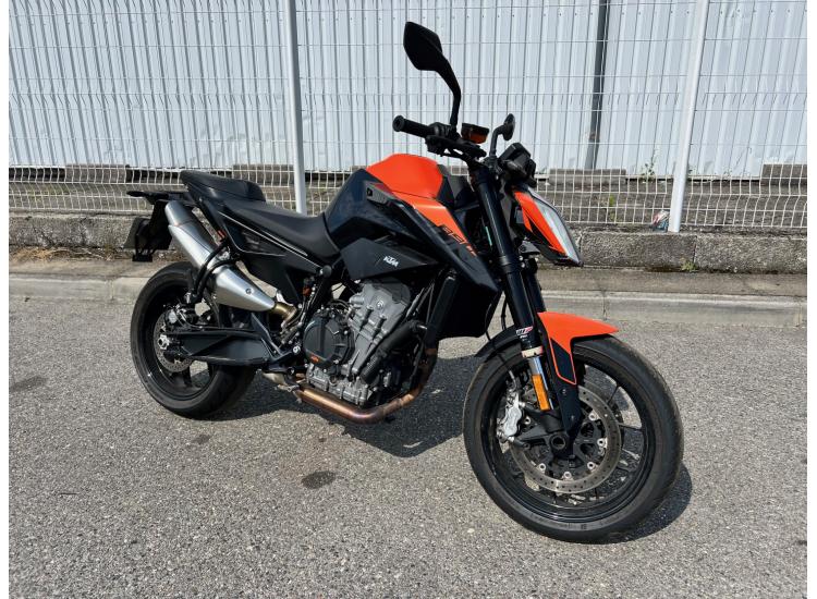 KTM 890 DUKE