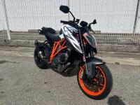 KTM 1290 SUPER DUKE R
