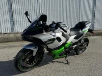 KAWASAKI Z7 hybrid