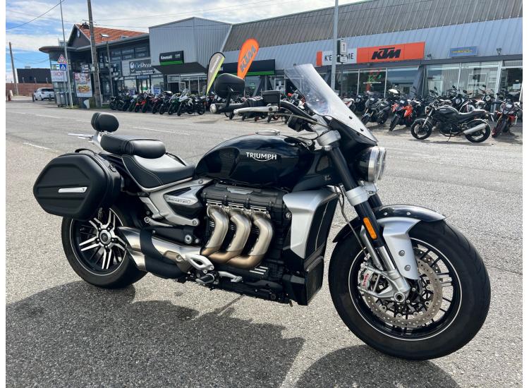 TRIUMPH ROCKET 3 GT