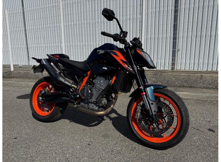 KTM 890 DUKE R