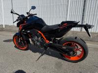 KTM 890 DUKE R