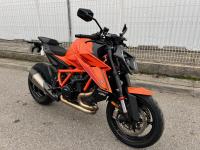 KTM 1390 SUPER DUKE R
