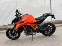 KTM 1390 SUPER DUKE R