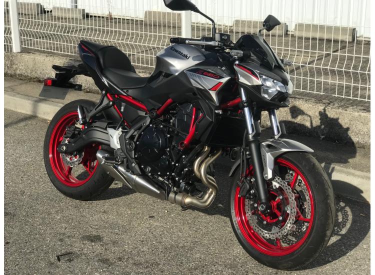 KAWASAKI Z 650