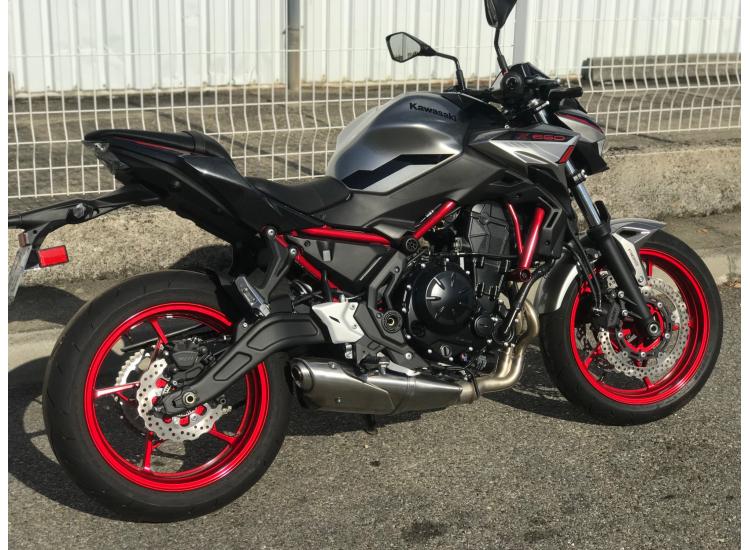 KAWASAKI Z 650